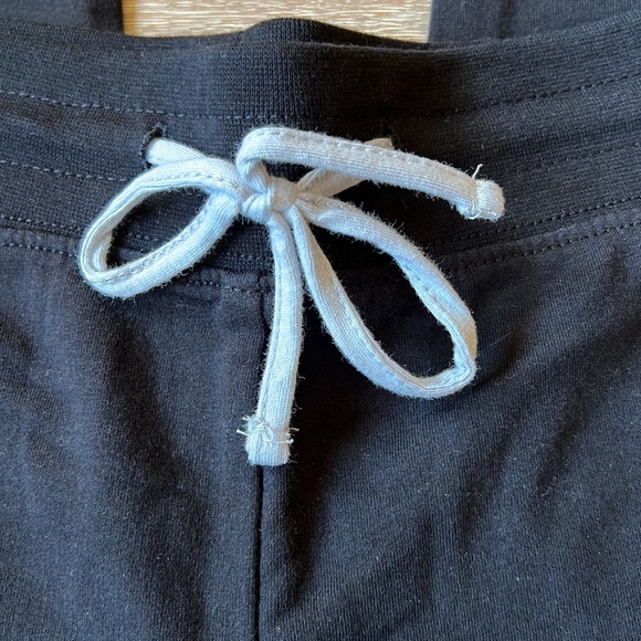 Champion Atheleticwear 2 Pcs Pajama Set Sleepwear - Picture 10 of 11